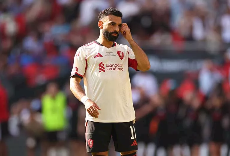 ماك أليستر يشيد بمحمد صلاح: “أفضل محترف رأيته في حياتي”