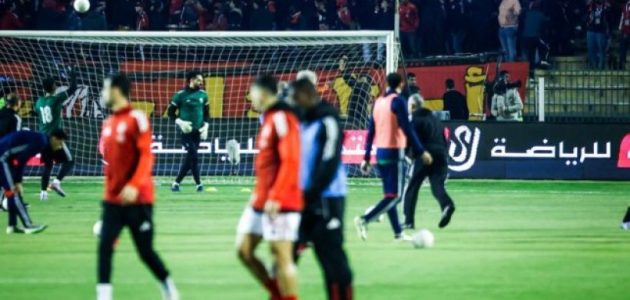 إصابة كريم فؤاد تخرجه من مباراة الأهلي والمقاولون العرب